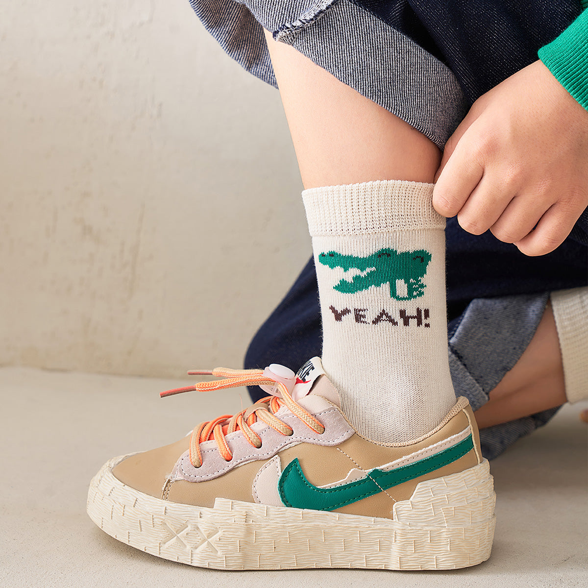 (JK-3) 5 Pairs Cotton Crew Socks – Brown & Green Street Graphic Pack